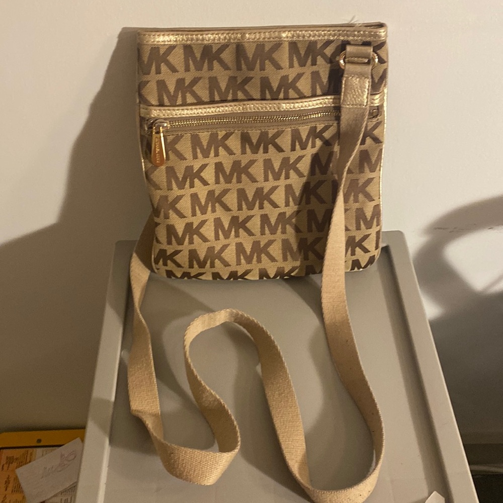MICHAEL KORS crossbody bag